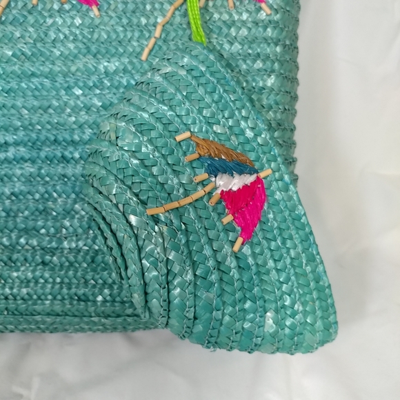 Redfish Designs Tote - Picture 3 of 7